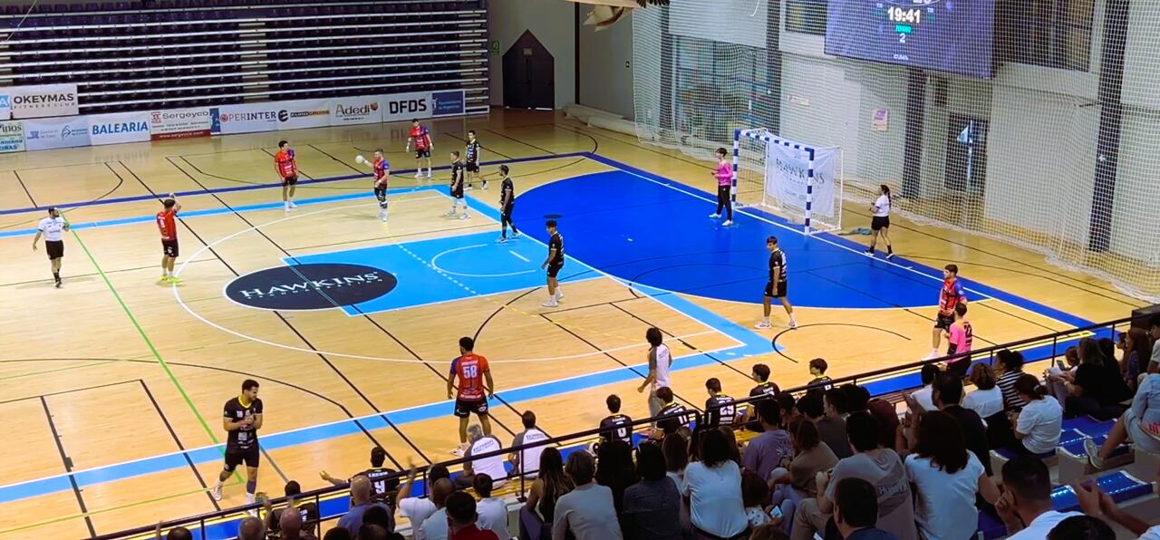 El CBM Cantera Sur El Ejido progresa adecuadamente y empata con BM Ciudad de Algeciras en el último segundo (26-26).