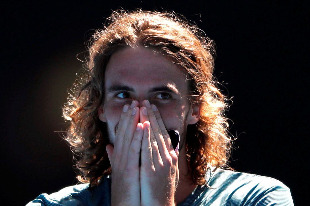 Tsitsipas visiblemente emocionado tras conseguir el pase a semifinales.