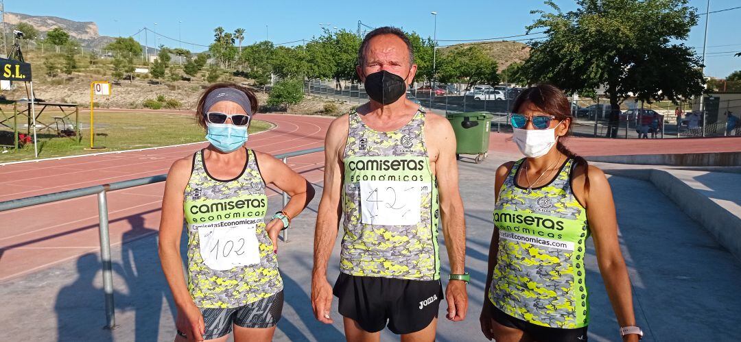 Los atletas sénior del Club Atletismo Elda siguen cosechando éxitos