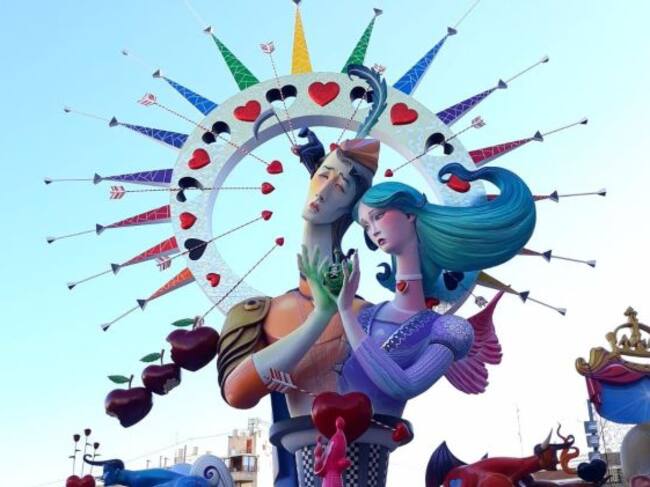 "Amor Dolor", Mejor Foguera 2018, De Sèneca-Autobusos