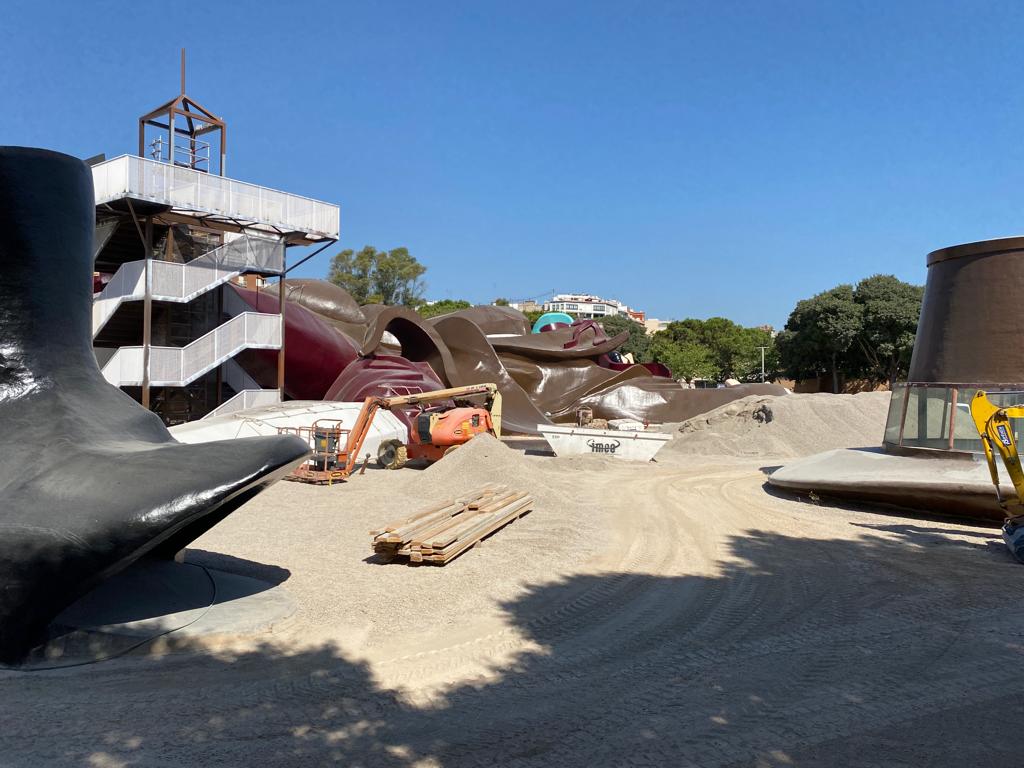 El alcalde de València, Joan Ribó, ha visitado este martes las obras de remodelación del parque Gulliver