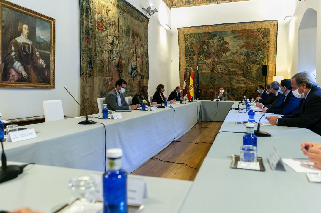 Reunión mantenida este martes en el Palacio de Fuensalida