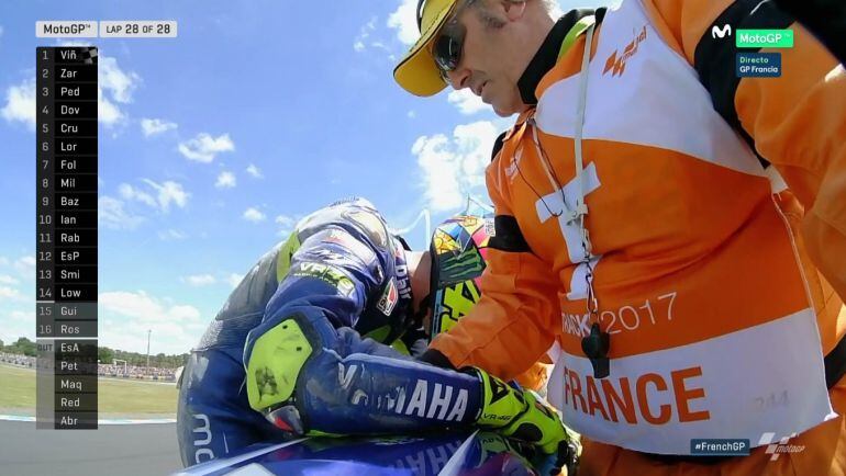 Rossi, desolado y entre lágrimas tras su caída