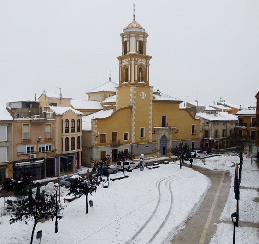 Imagen de la plaza de España de Bullas tras una de las últimas nevadas. Foto archivo