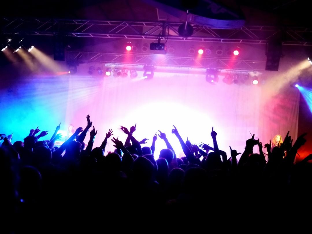 El PSOE reitera la necesidad de contar con las empresas palentinas de espectáculos por la crisis del COVID