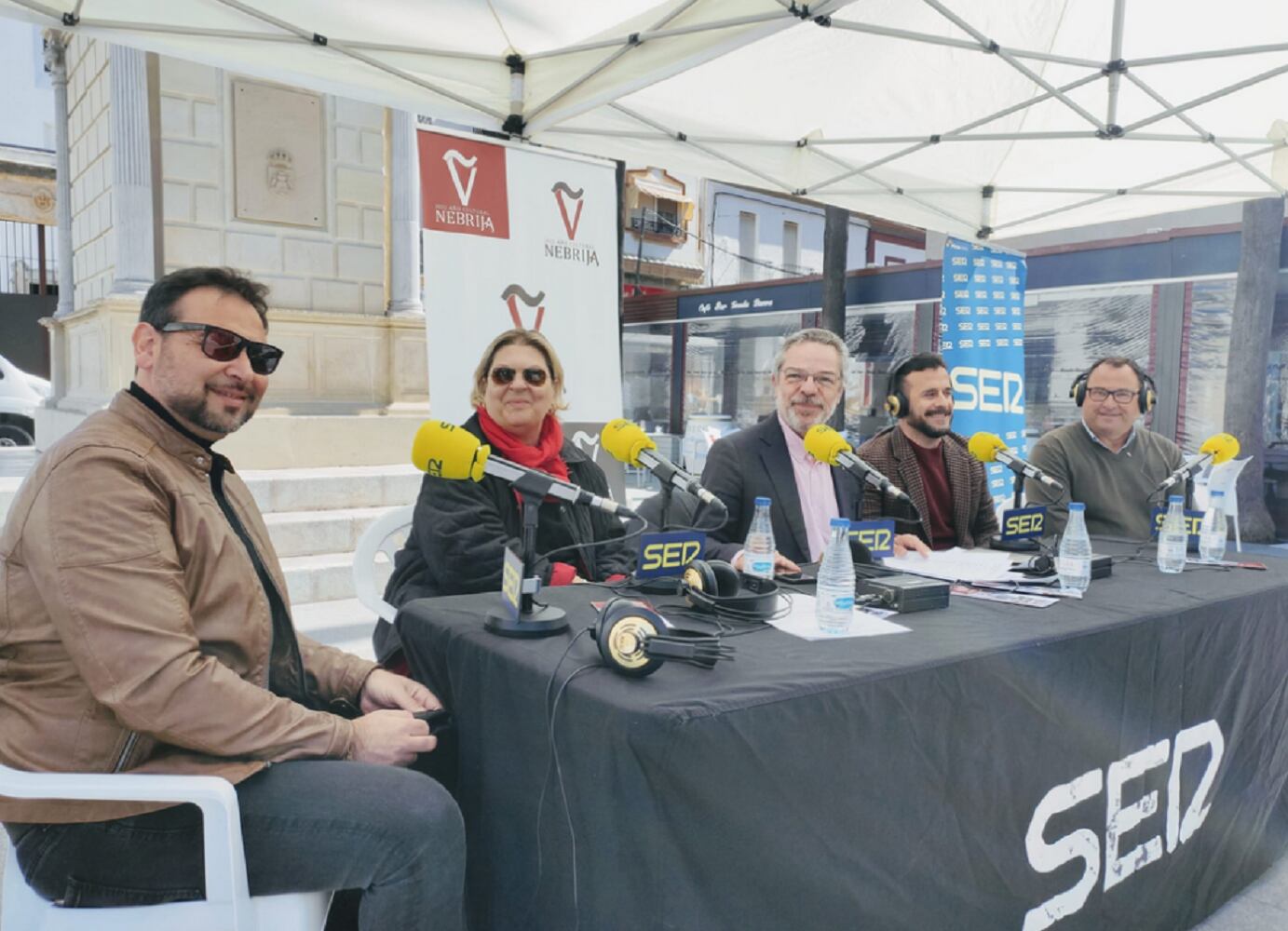 José Valencia, Tere Peña, Salomón Hachuel, Domi Vélez y Félix González