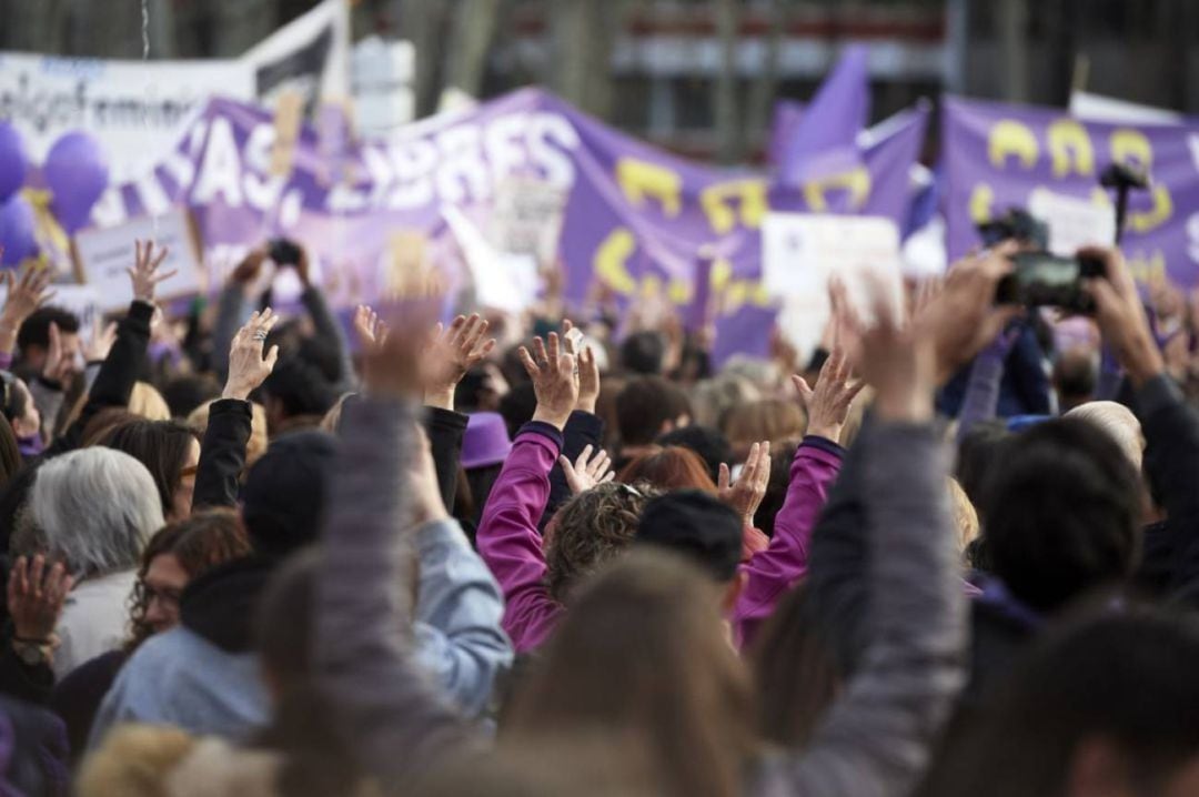 Manifestación contra la violencia machista en España