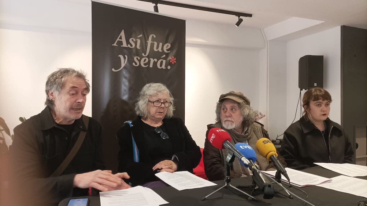 Un grupo de artistas asturianos reclama en un manifiesto la oficialidad de la Llingua