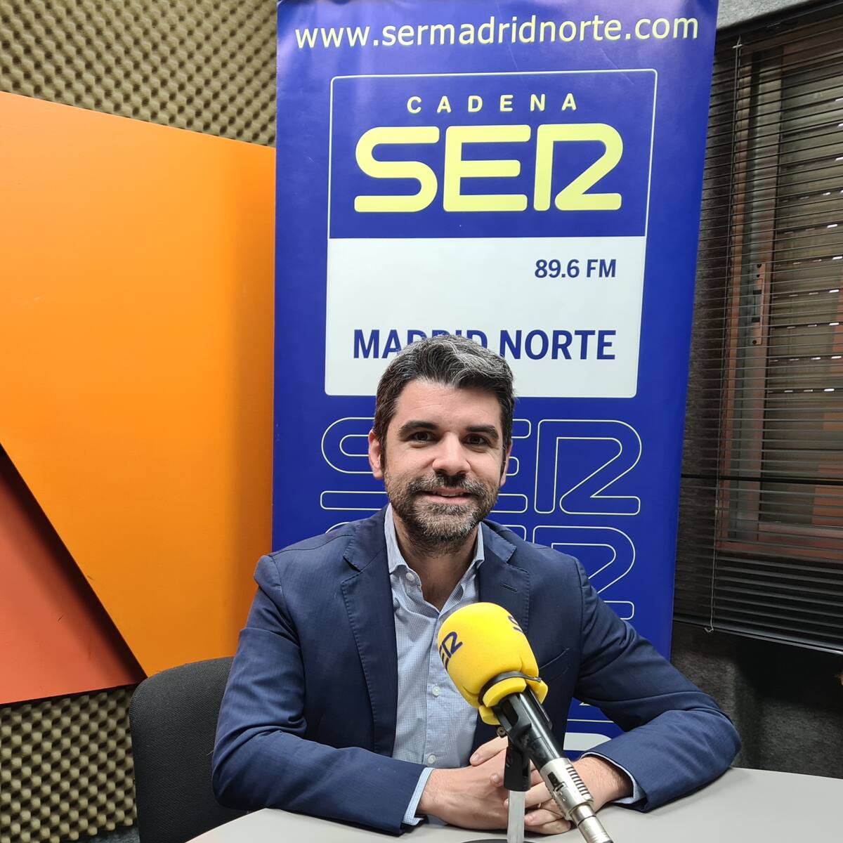 El alcalde de Paracuellos señala la importancia de mejorar la recogida de basuras en 2024