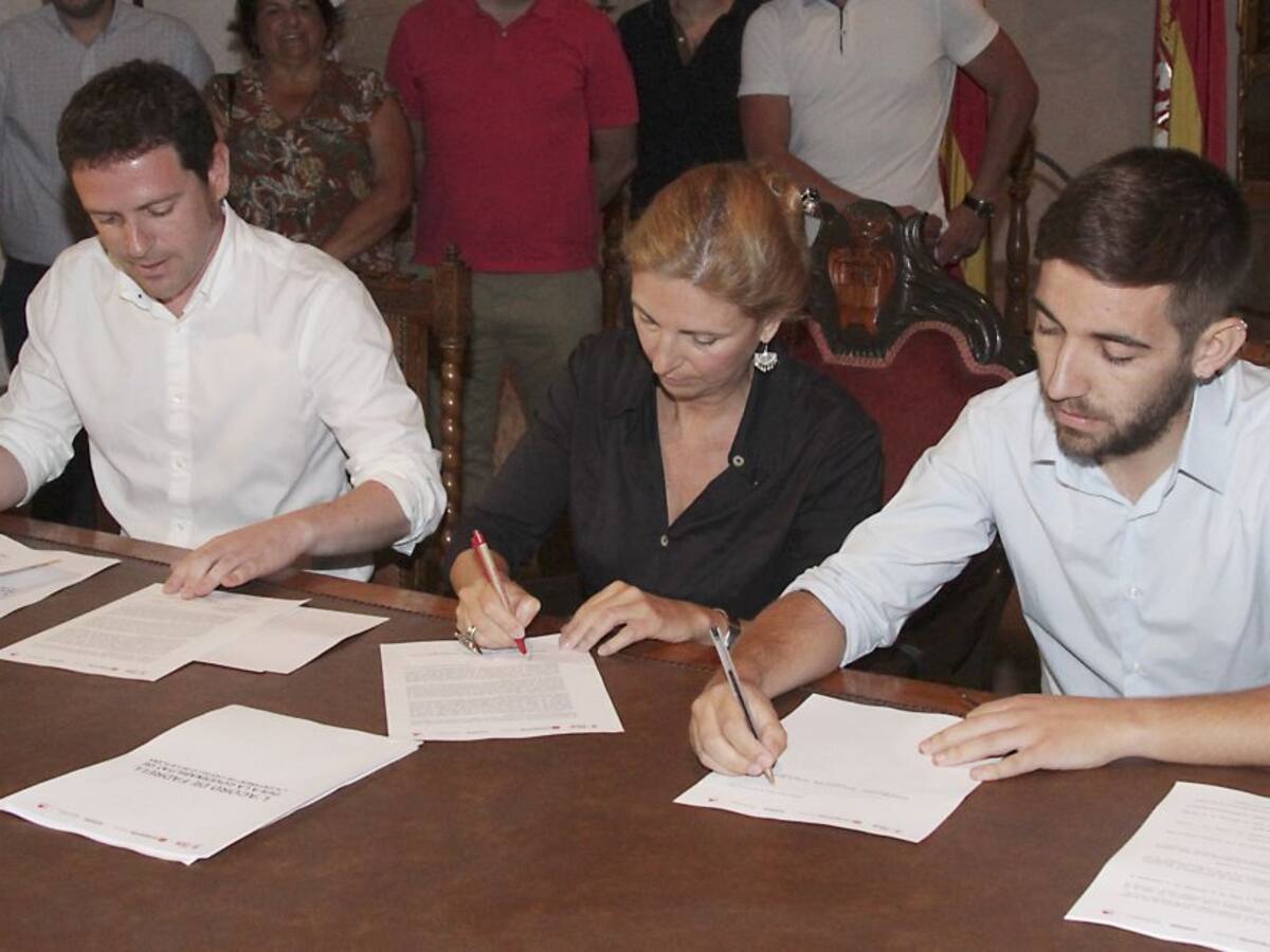 Los grupos del Acord de Fadrell cierran el presupuesto municipal de 2021 que asciende a 190 millones de euros