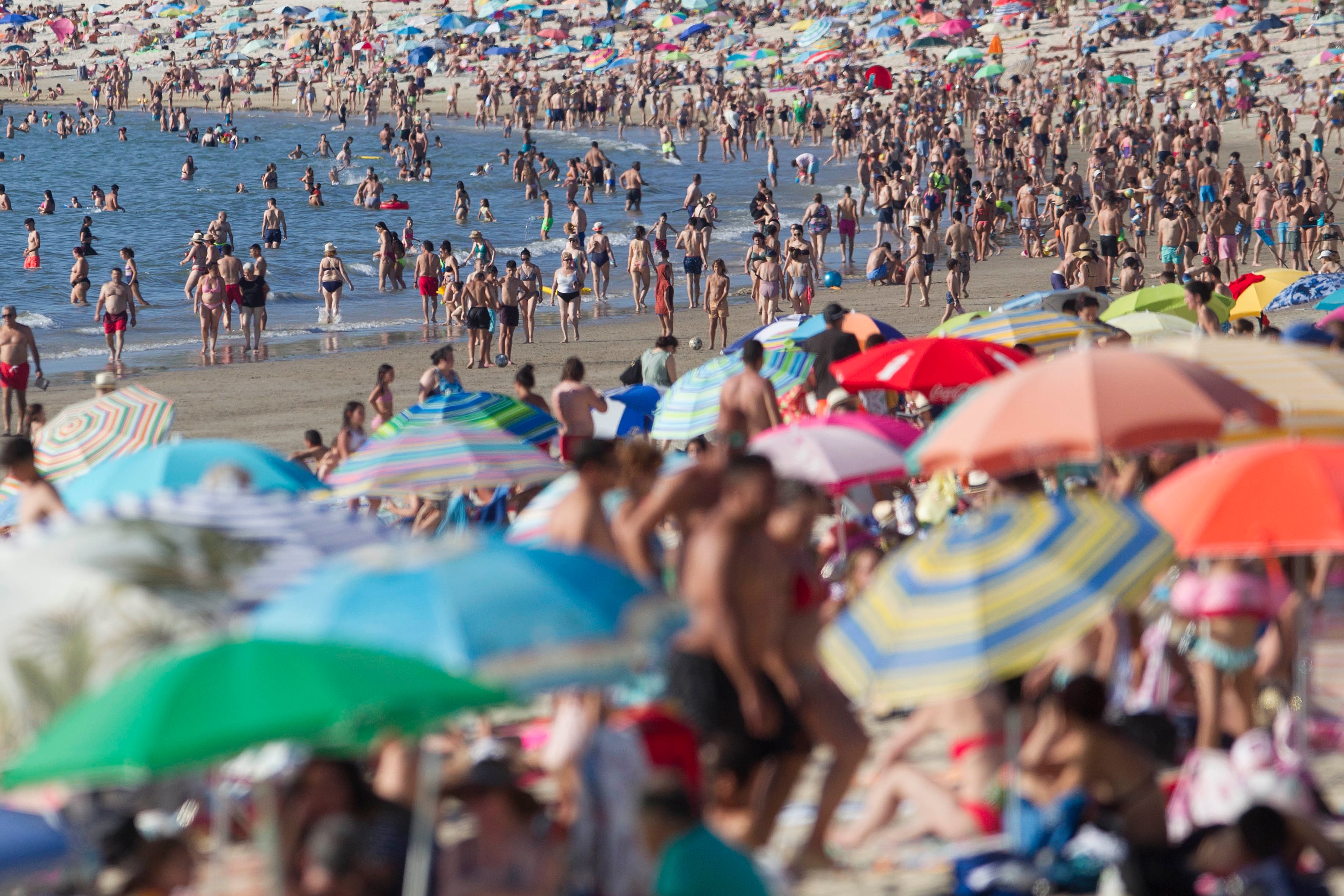 Imagen de la playas de el Samil de Vigo EFE / Salvador Sas.