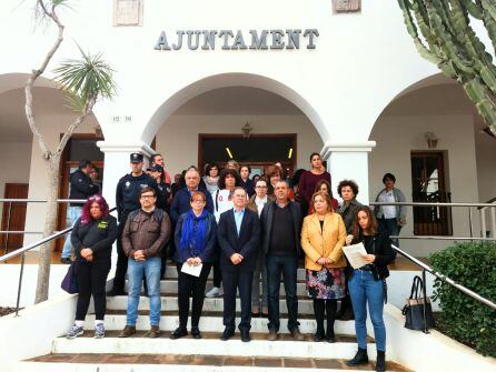Homenaje a la víctimas de violencia machista en Sant Josep.