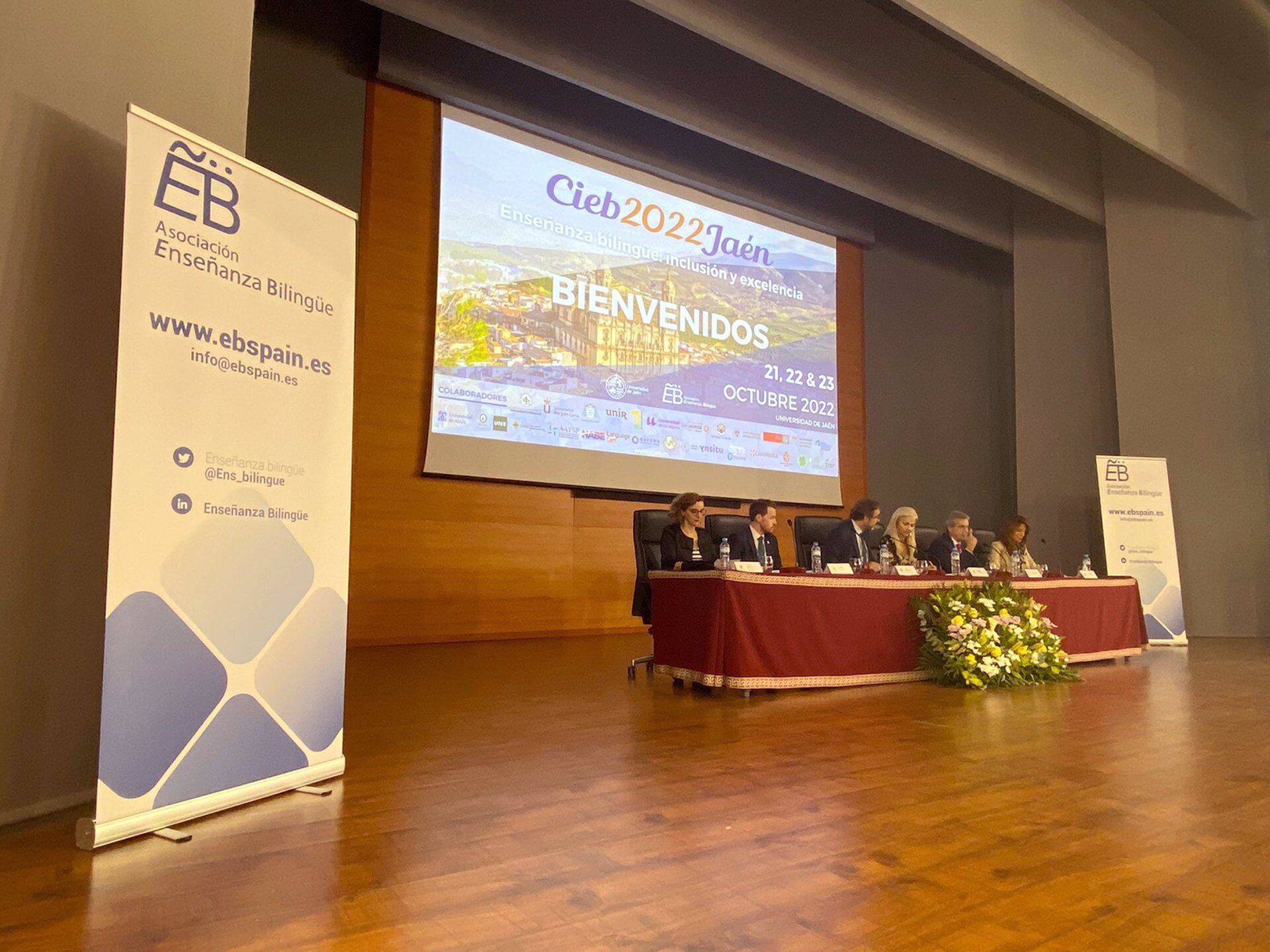 La Universidad de Jaén acoge un Congreso de Bilingüismo con la presencia de cientos de participantes