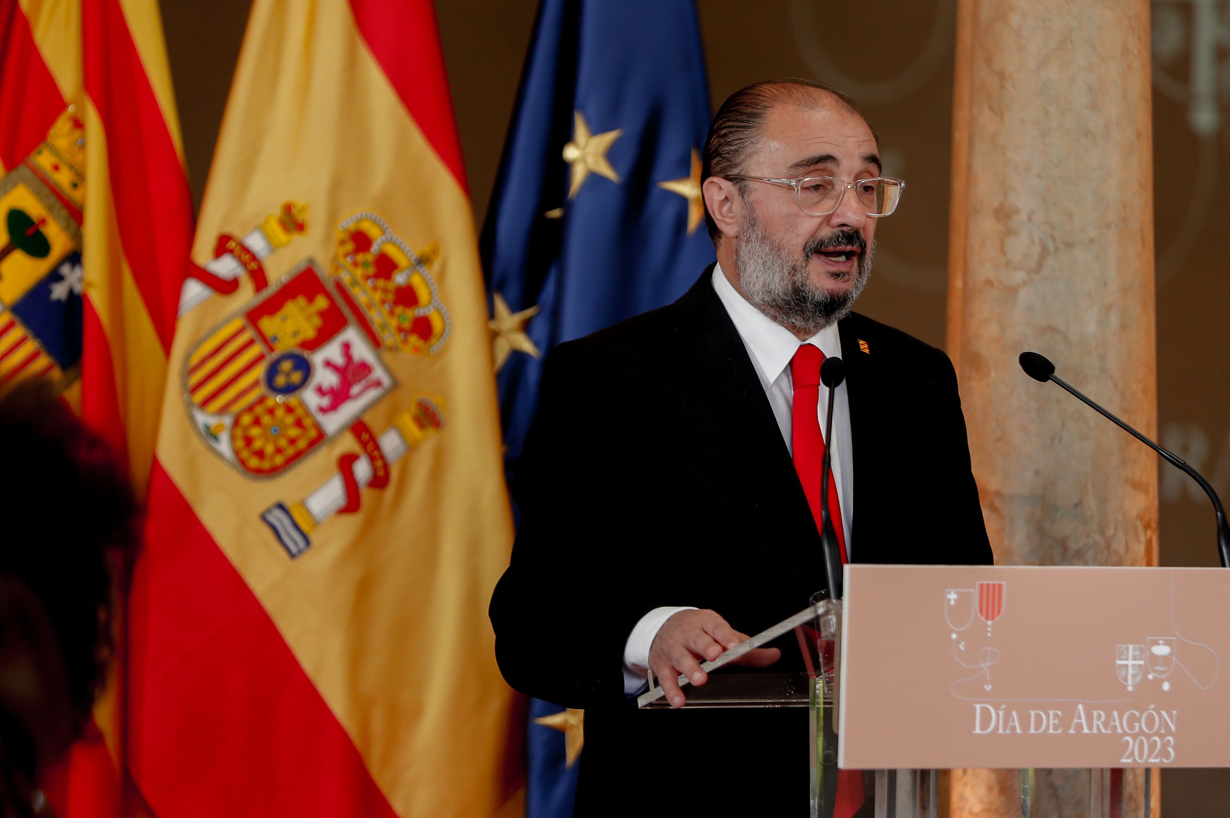 ZARAGOZA, 23/04/2023.- El presidente de Aragón, Javier Lambán da un discurso durante el acto celebrado este domingo con motivo del Día de Aragón este domingo. EFE/ Javier Cebollada
