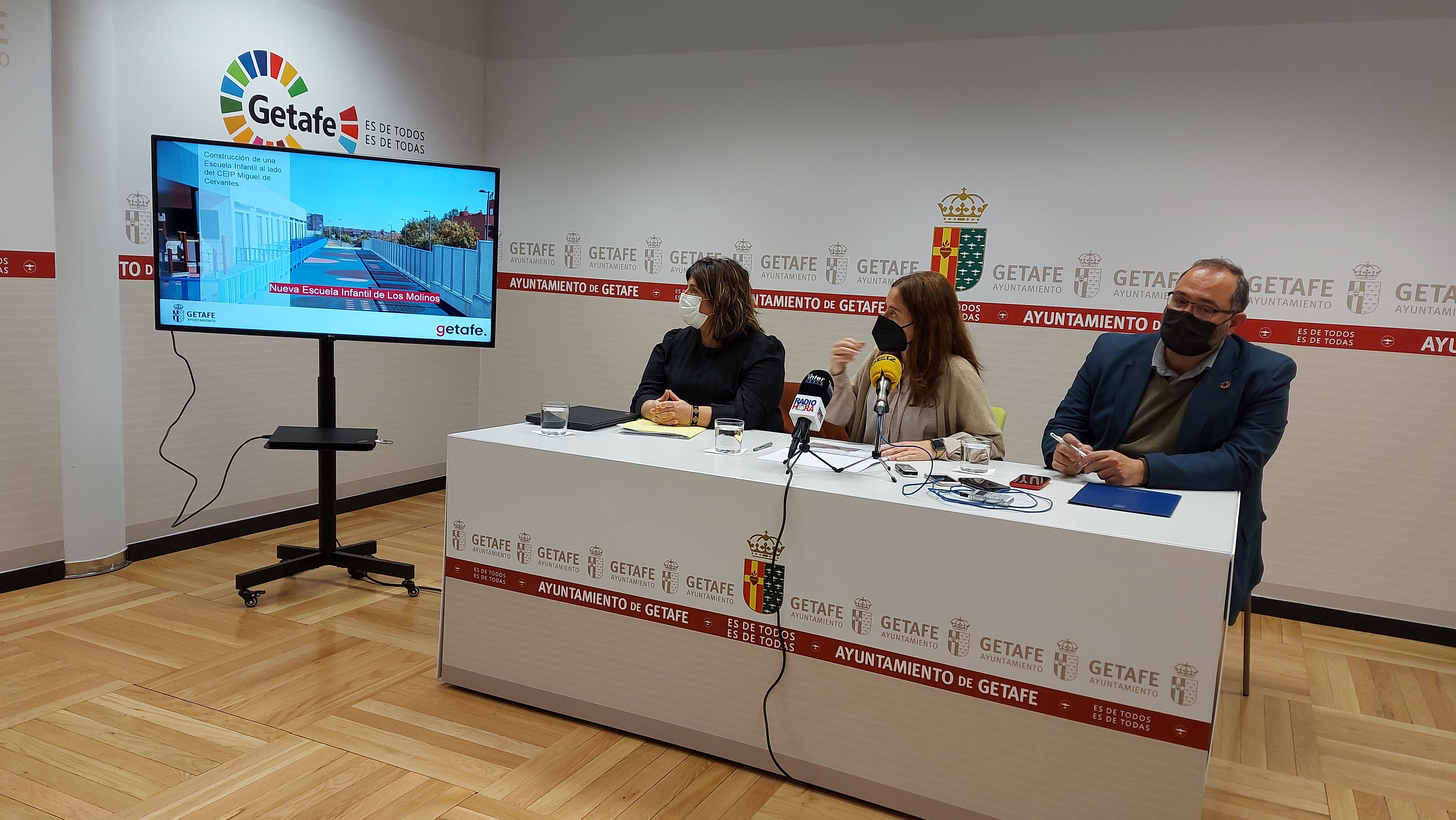 La alcaldesa de Getafe, Sara Hernández, en la rueda de prensa de presentación de las inversiones para 2022