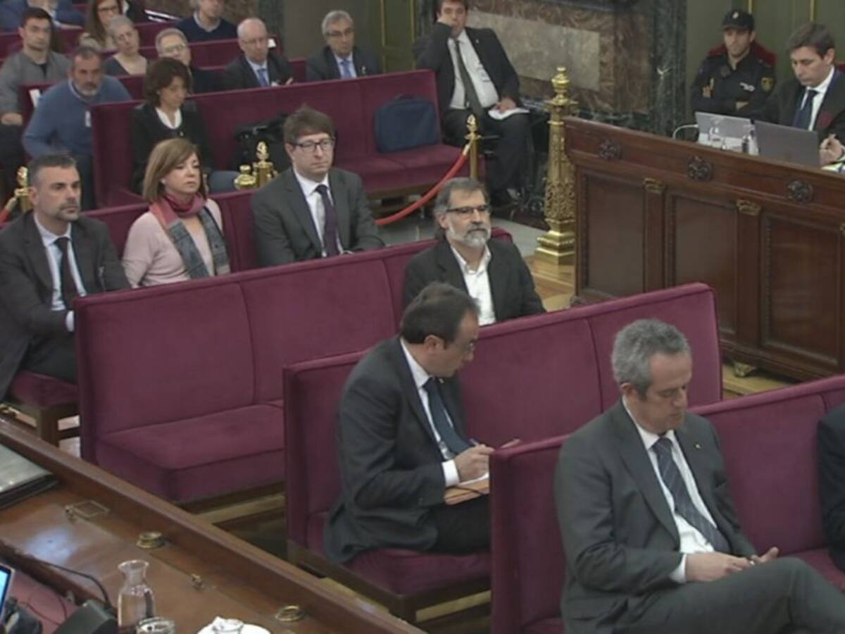 Las policías se espían