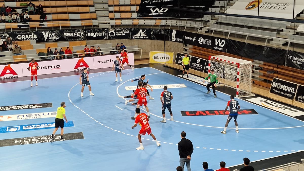 José Nolasco lamenta la derrota en casa de Bada Huesca ante Alicante