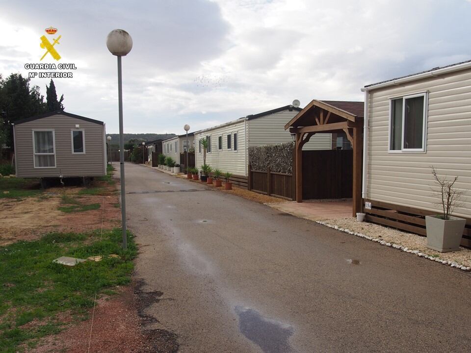 Investigados los responsables de un complejo residencial ilegal en un municipio de la Vega BAja (Alicante) por delitos urbanísticos y medioambientales