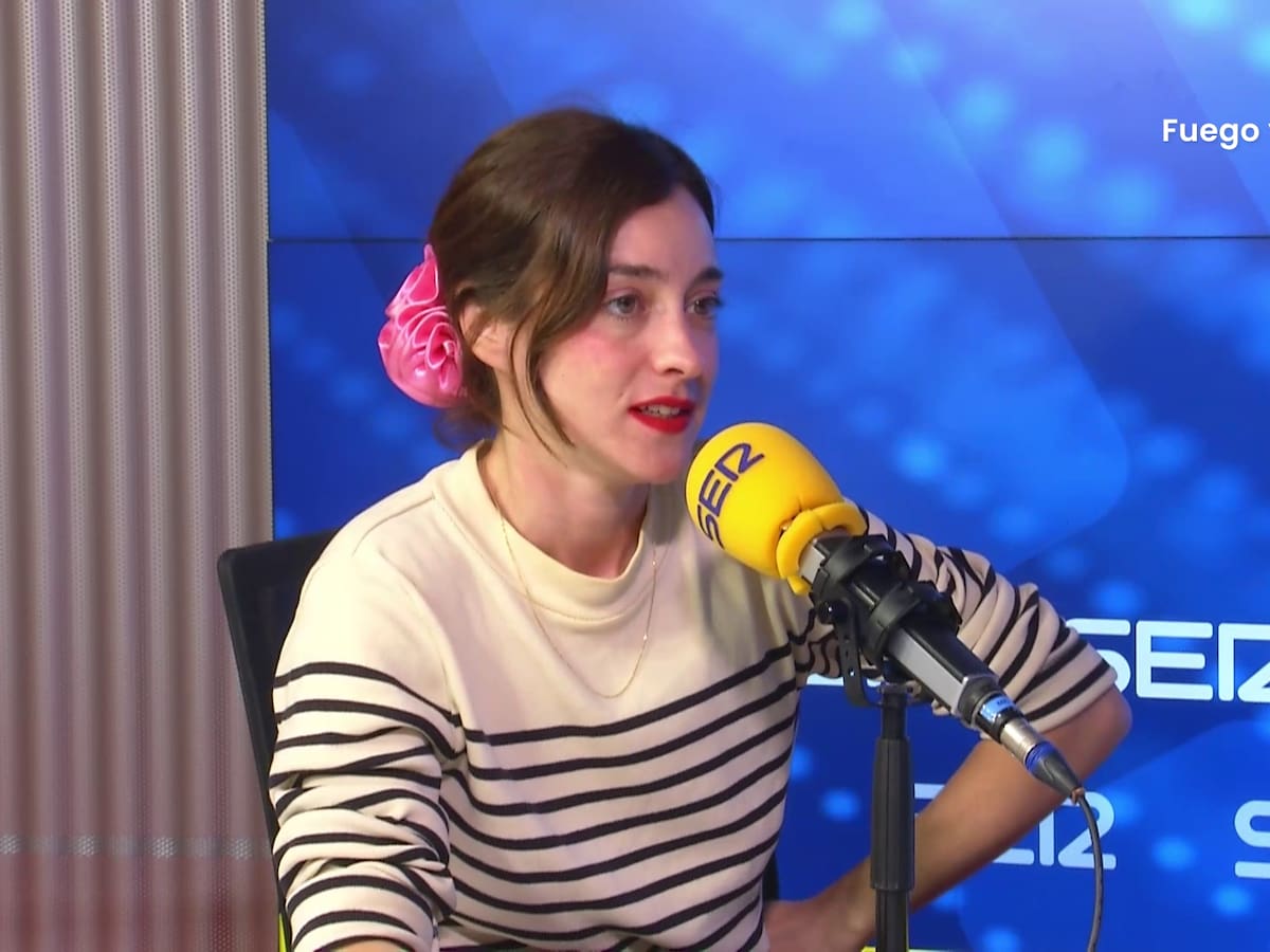 Russian Red: "Le pregunto lo más íntimo e inconfesable a ChatGPT"