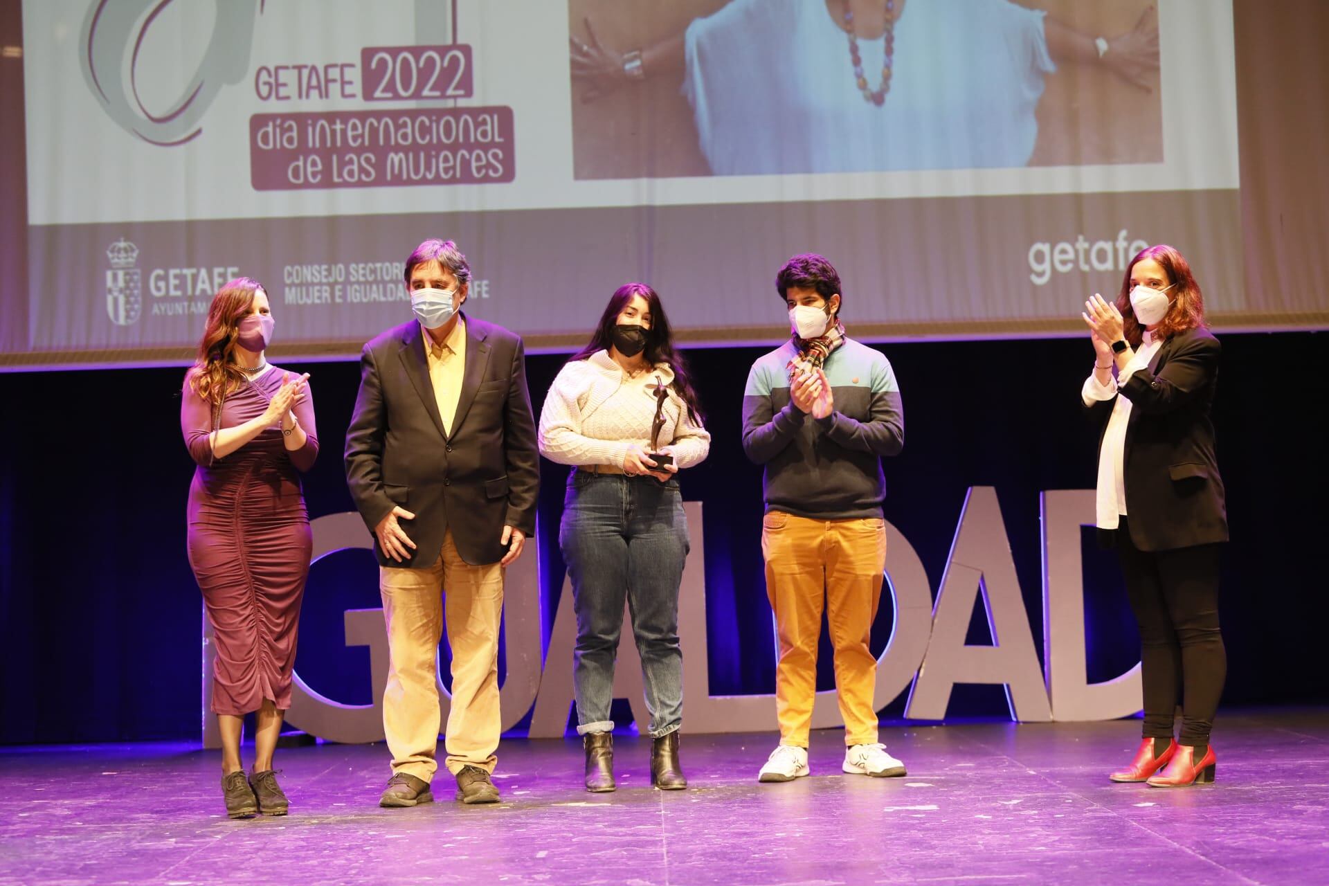 El escritor Luis García Montero en la entrega de los premios 8 de marzo de Getafe