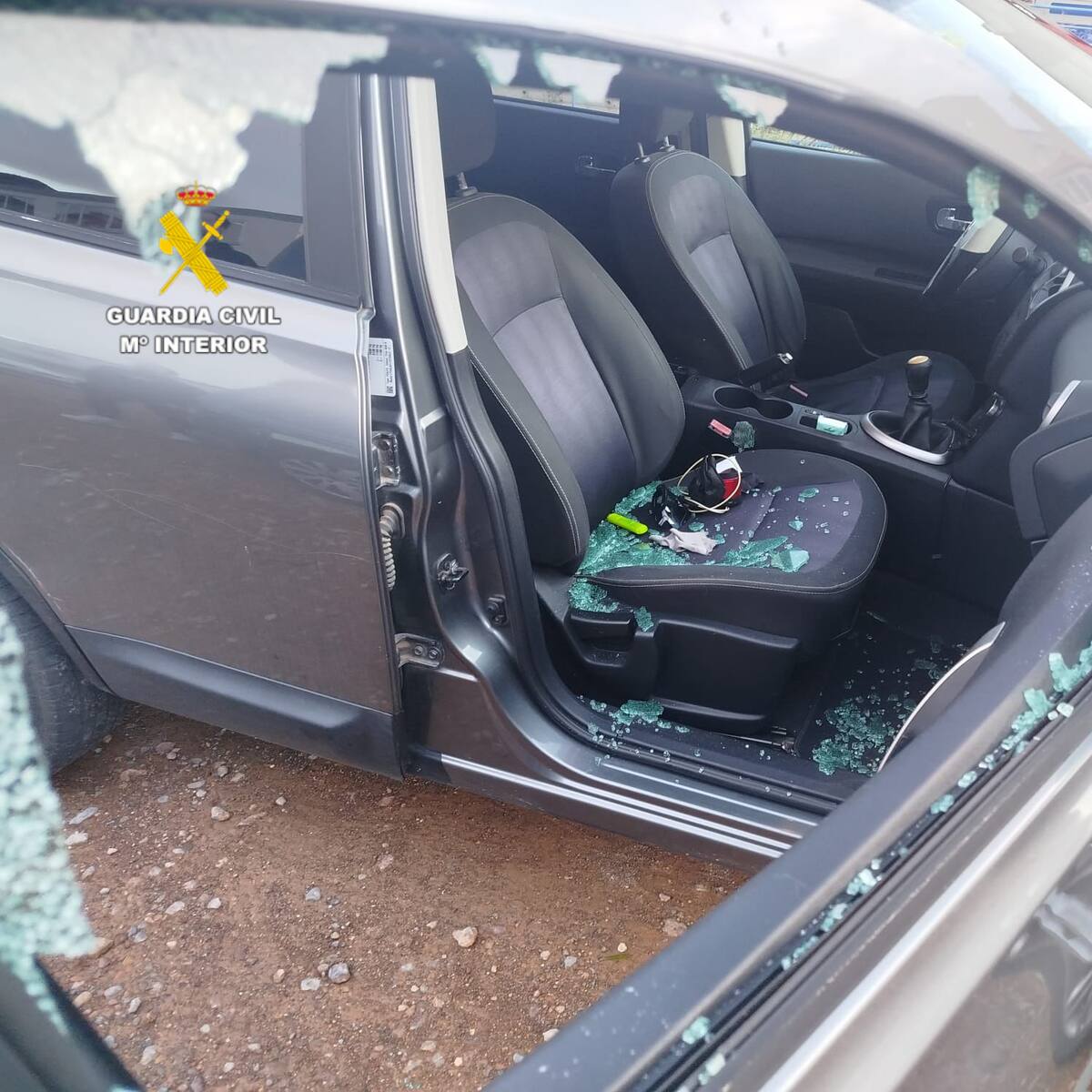 Un ladrón es detenido en La Cabrera tras robar en 21 vehículos y dejarse el móvil en uno de ellos