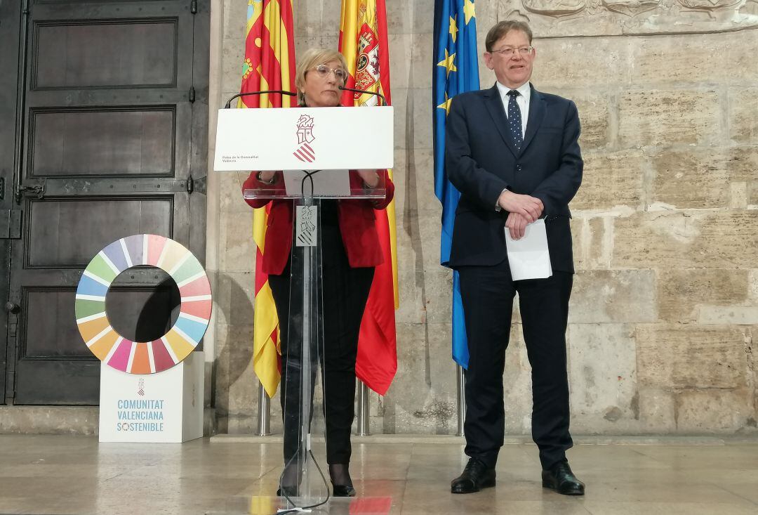 Ana Barceló (consellera de sanitat) y Ximo Puig (president de la Generalitat)