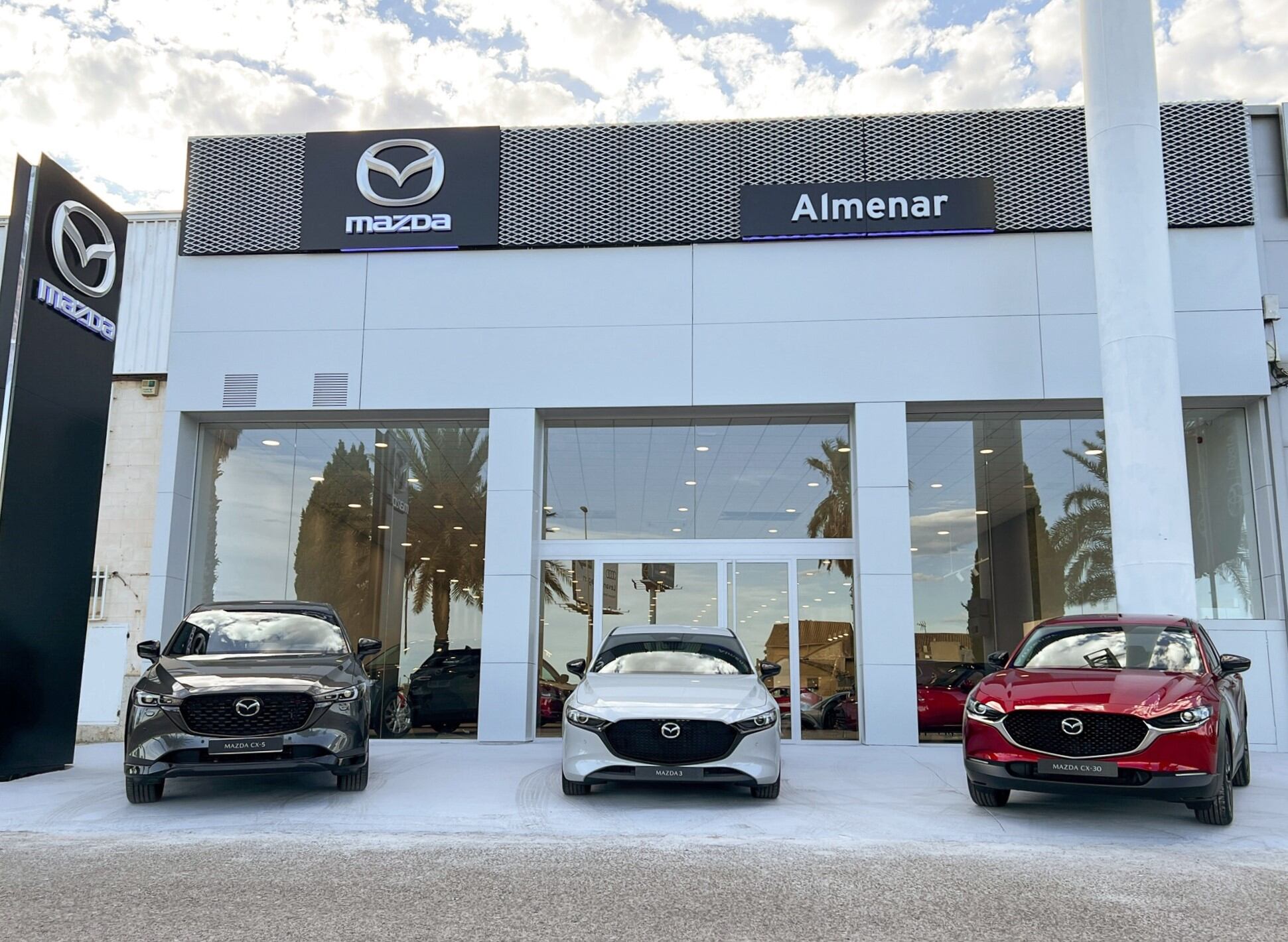 Mazda Almenar suma su cuarto centro en València