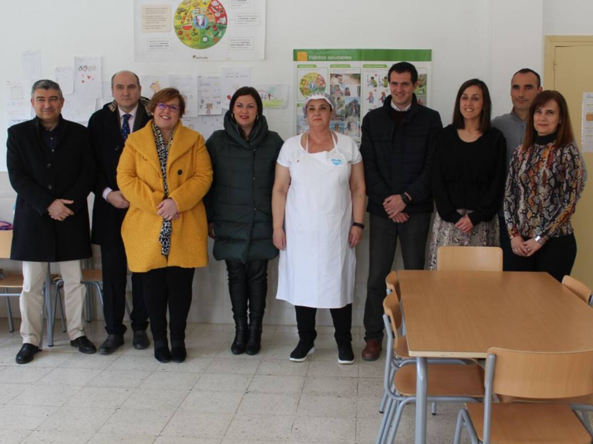 Un nuevo comedor escolar en verano y en todos los colegios en el medio plazo