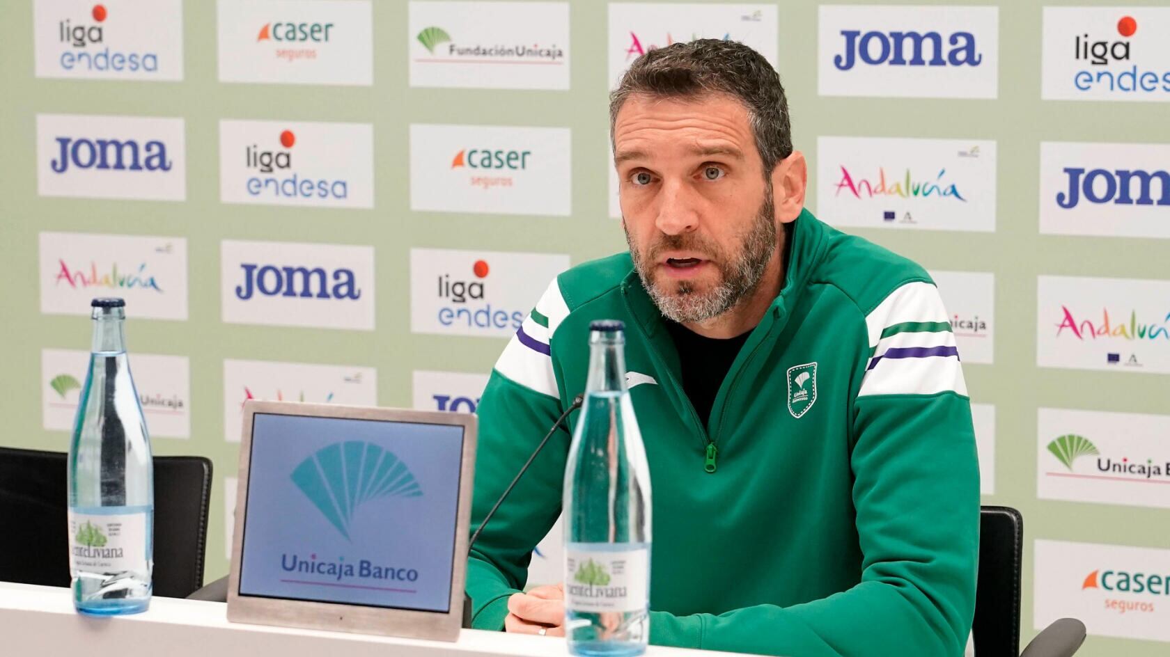 Ibon Navarro, en la sala de prensa del Martín Carpena