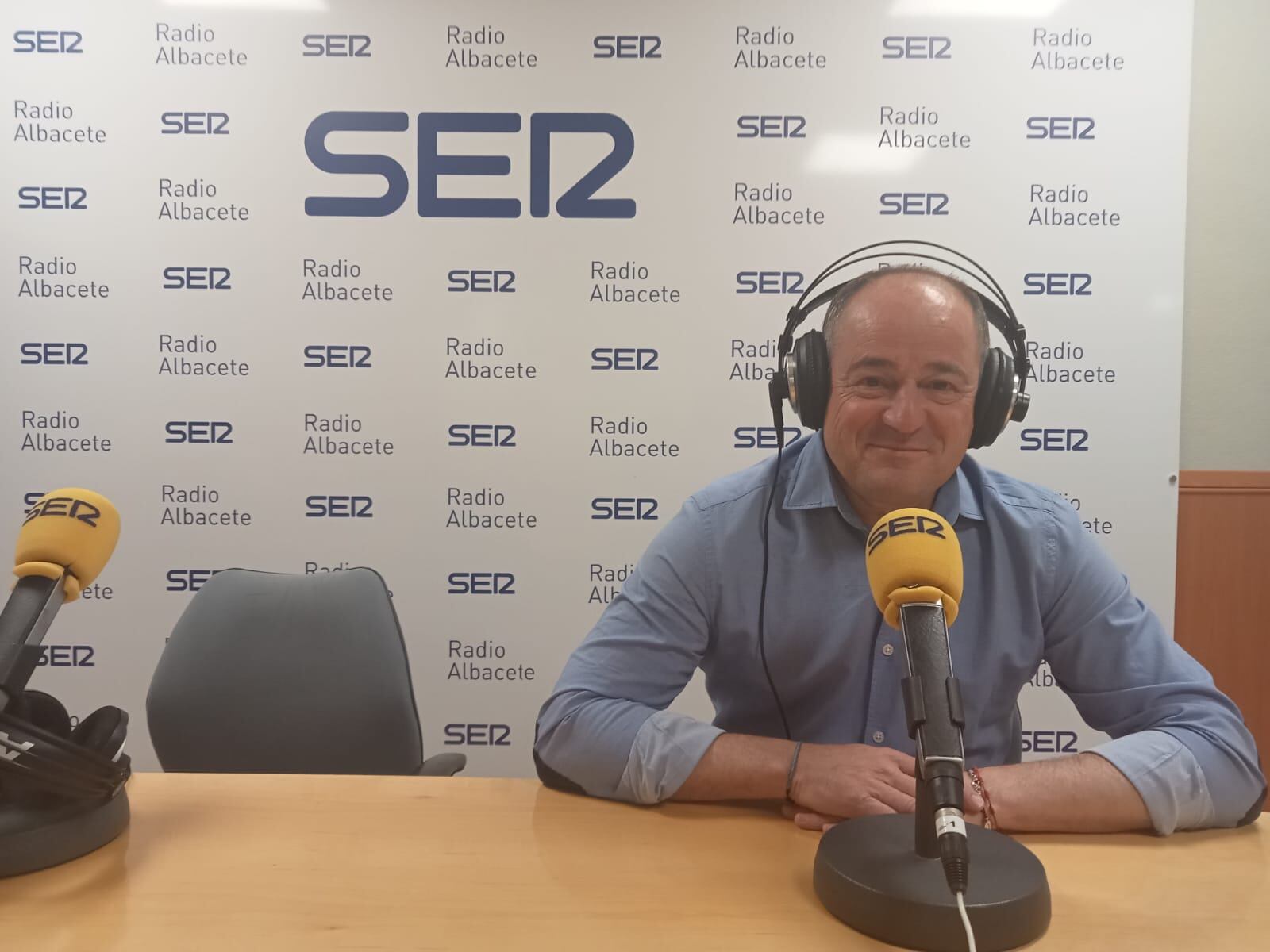 Emilio Sáez en Radio Albacete