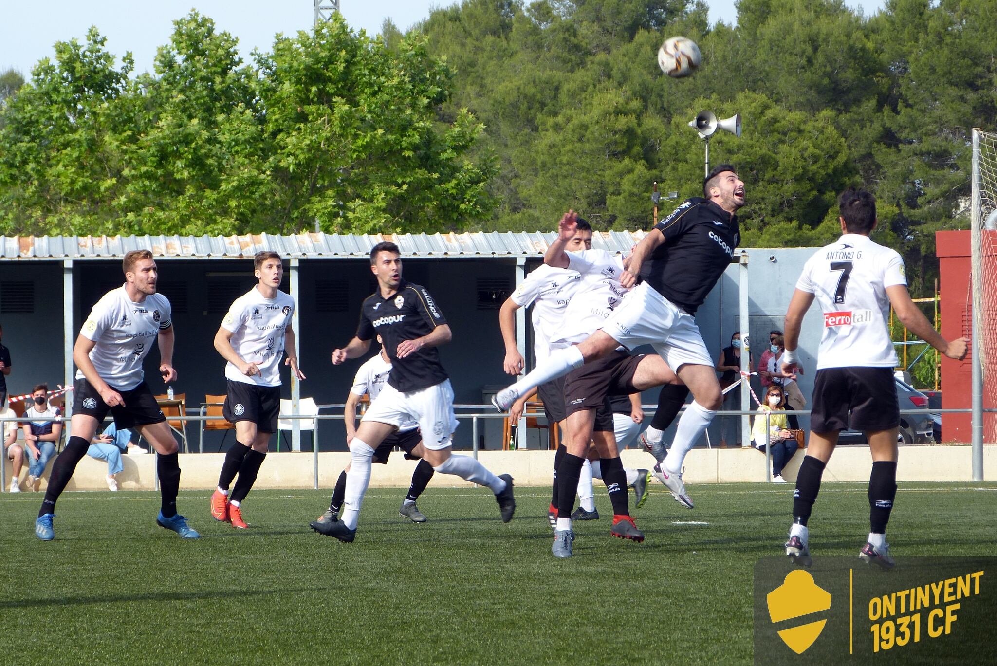 Imatge de l'últim derbi local (CD Ontinyent 0-1 Ontinyent 1931) Foto: Ontinyent 1931