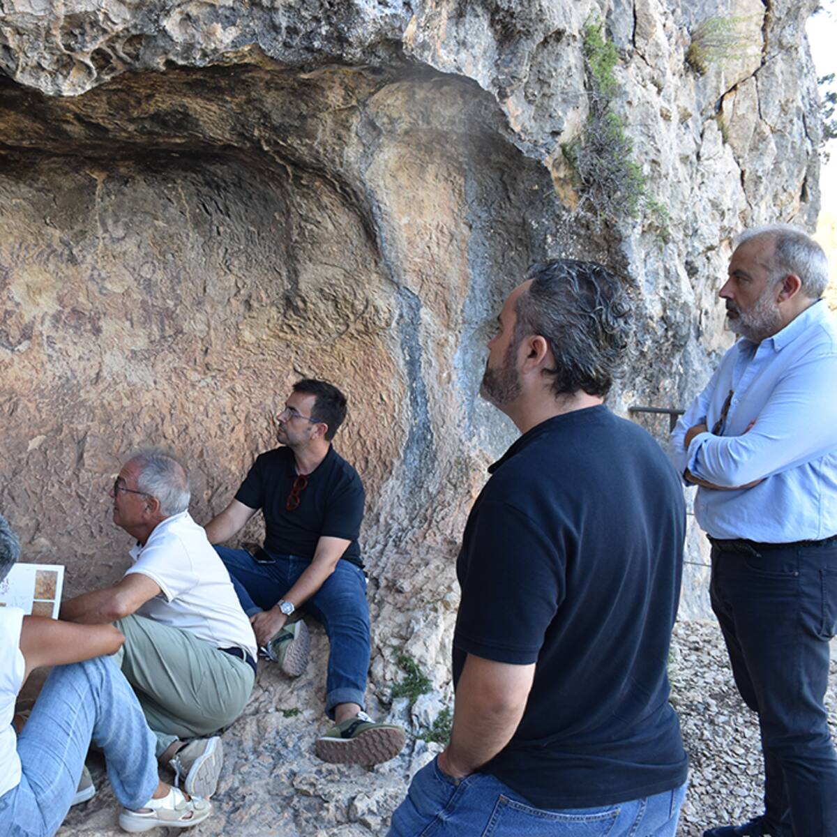 Representantes de Conselleria de Cultura visitan El Salt y La Sarga