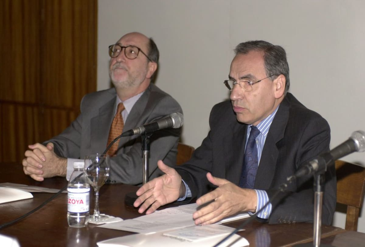 El ex vicepresidente y diputado socialista Alfonso Guerra, presidente de la Fundación Pablo Iglesias, preside el acto inaugural del Congreso de Historiadores sobre la figura y la obra de Pablo Iglesias en la Residencia de Estudiantes de Madrid.En la image
