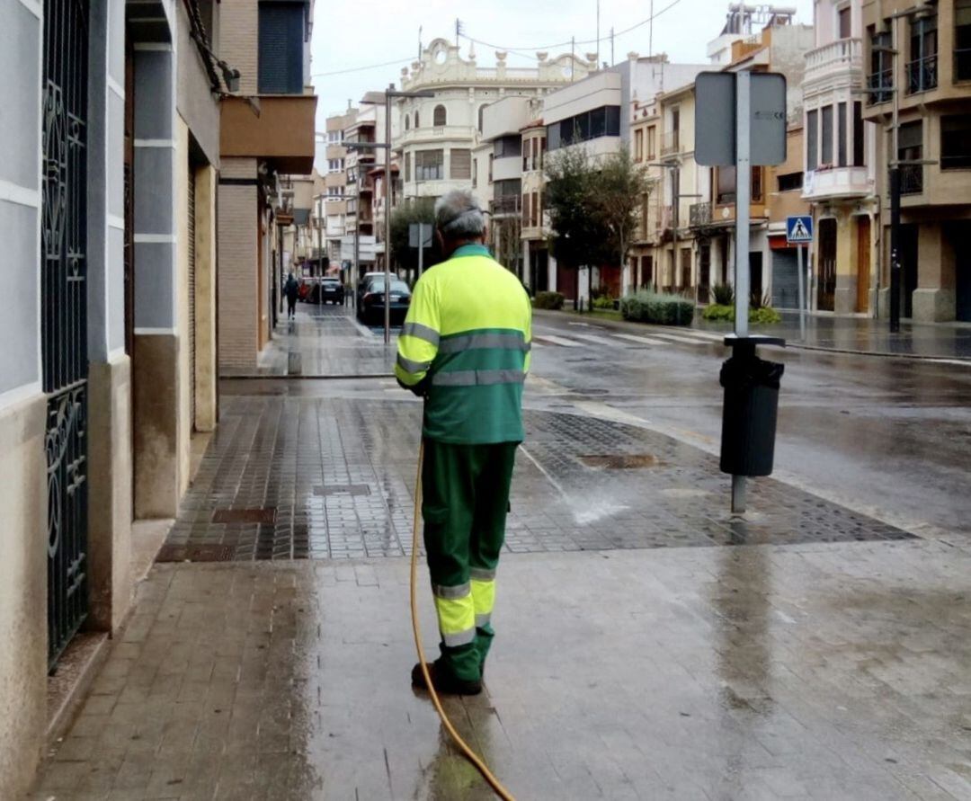 Servicios de limpieza del Ayuntamiento de Almassora