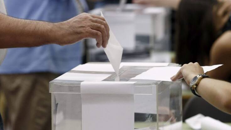 La Columna de Carlos Arcaya | Hogueras, mascletás, eurocopa y elecciones | 04/05/2016