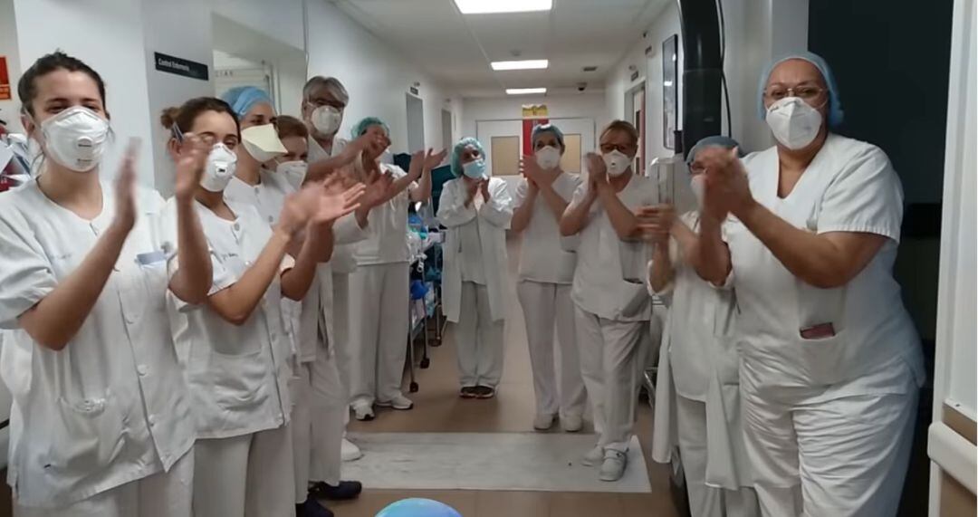 Fotograma del vídeo de agradecimiento elaborado por la plantilla del Hospital de los Santos Reyes durante el confinamiento