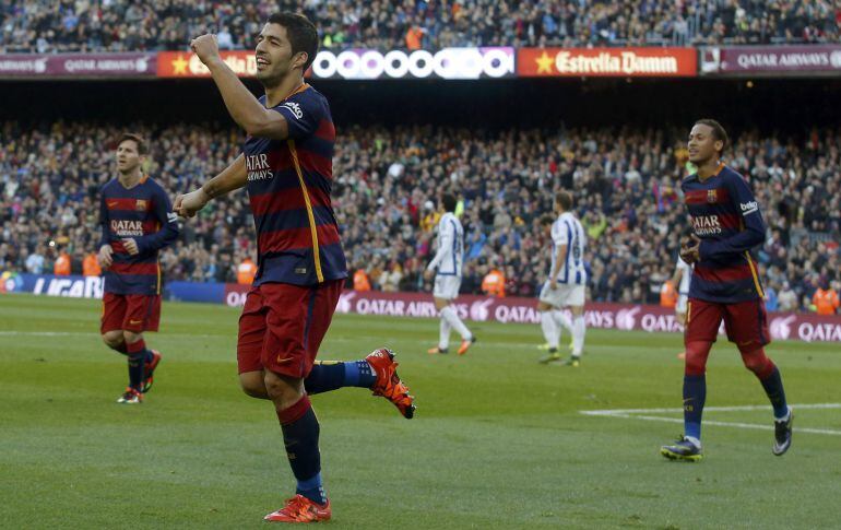 Luis Suárez celebra el segundo tanto del Barça ante la Real Sociedad.