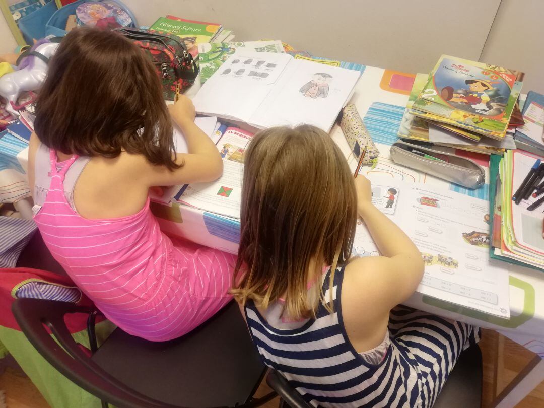 Los hogares se han convertido en aulas improvisadas