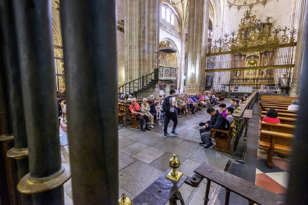 La Catedral de Segovia reabre sus puertas al turismo 105 días después