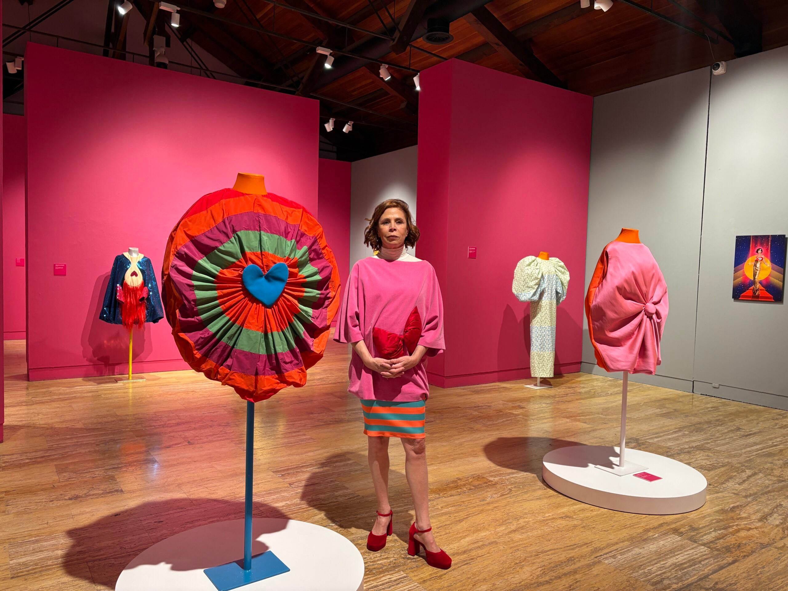 “El lenguaje de la moda: Agatha Ruiz de la Prada y el pop” este miércoles en el Centro Cultural Provincial