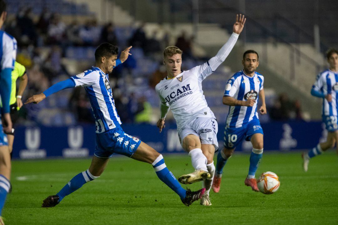 Imagen del partido entre el UCAM y el Deportivo de La Coruña