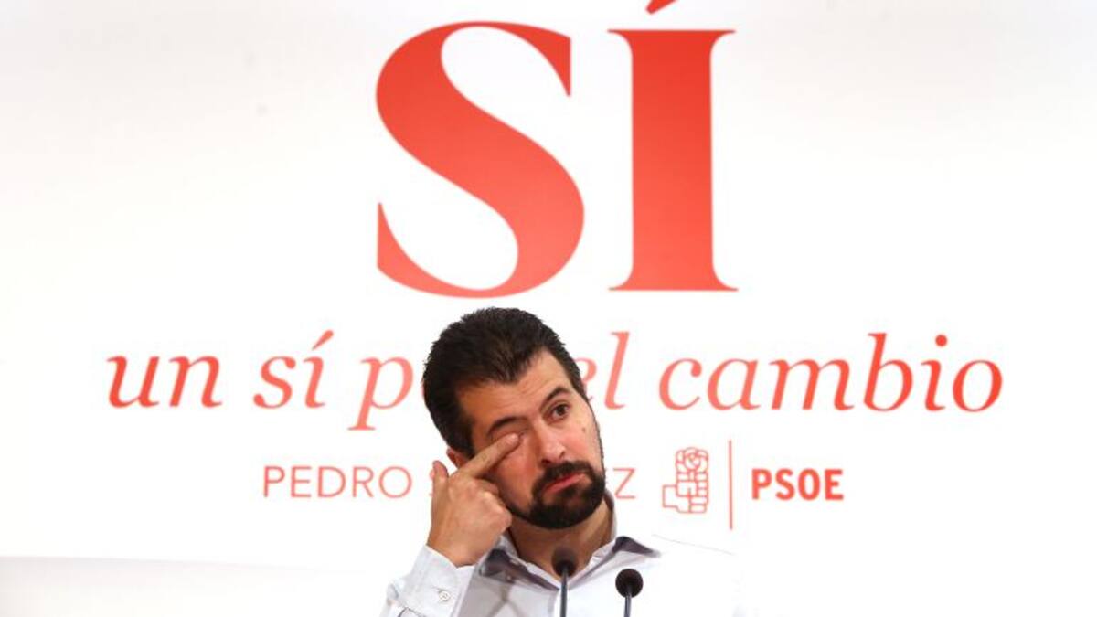 Tudanca pide a los militantes que no se vayan del PSOE