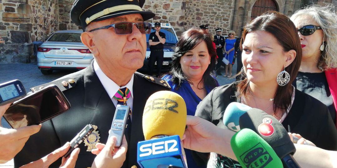 José Antonio González y Mayte Fernández, en la celebración de los Santos Custodios 2018 en Puertollano