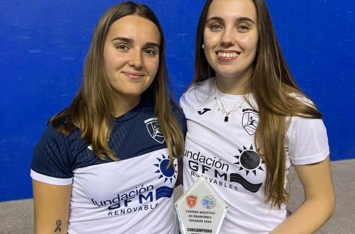 Silvia y Elisa Comendador