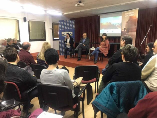 Un momento del encuentro &#039;Café con Europa&#039;, este lunes en Calamocha