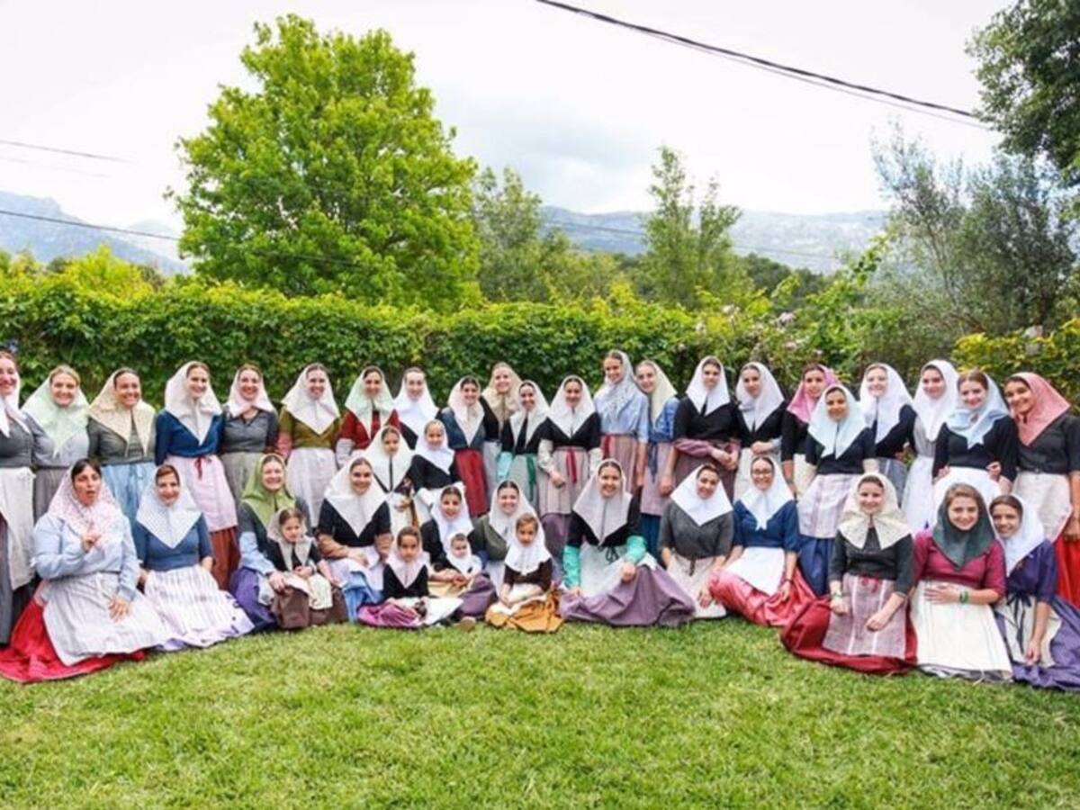 María de Lluc Far, presidenta del Col.lectiu de Pageses de Sóller, nos acerca a la Valenta Dona