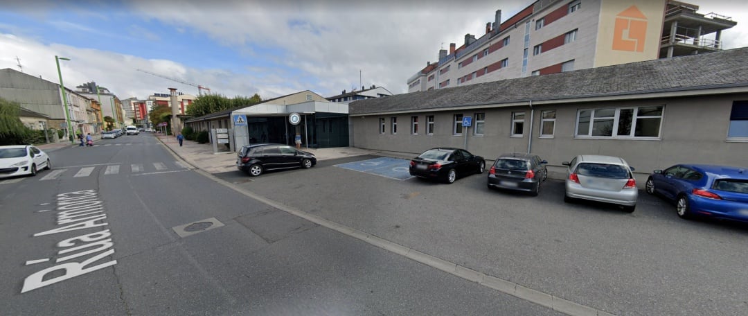 Exterior del centro de salud de Fingoi en Lugo. Imagen de archivo.