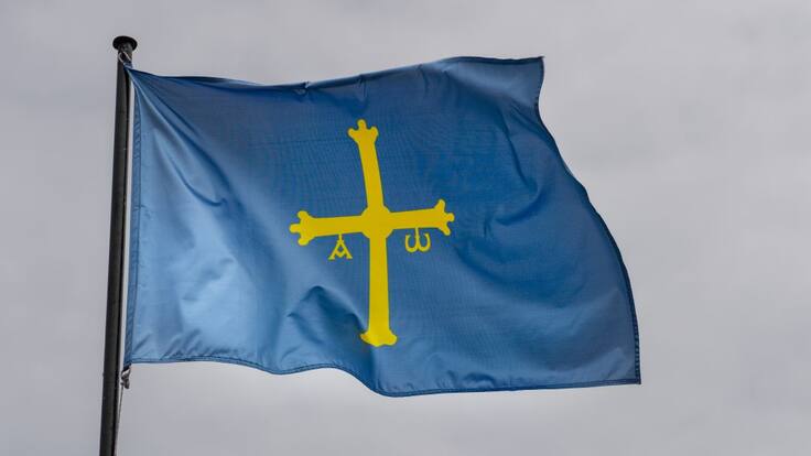 Debate entre Iván de Santiago y Clara Costales 22.03.21