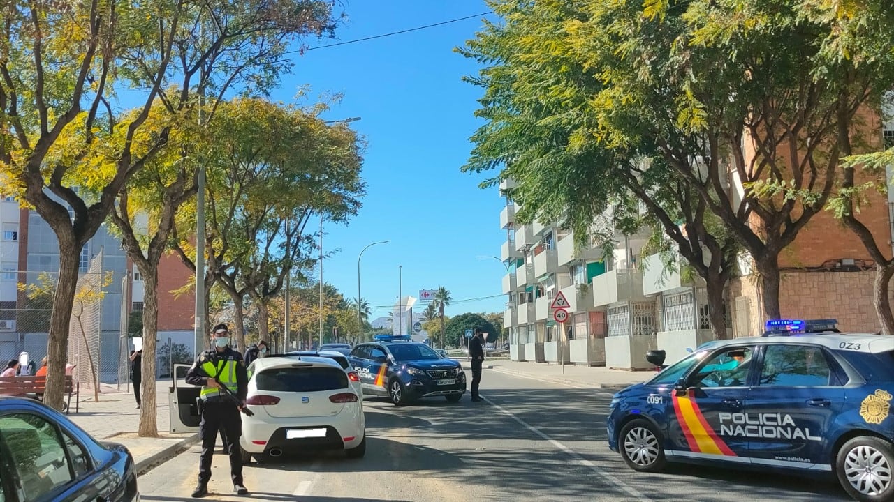 Un operativo de Policía Nacional en Alicante