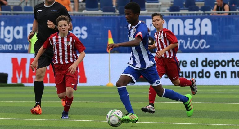 El Atlético se metió en cuartos a costa del Deportivo de A Coruña